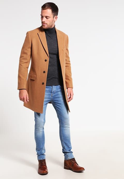 Oversized Trench Oversized Trench